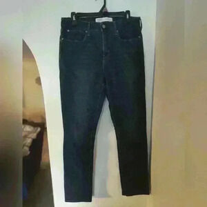 SIGNATURE BY LEVI STRAUSS & CO. Mid rise slim size 31/32 #199